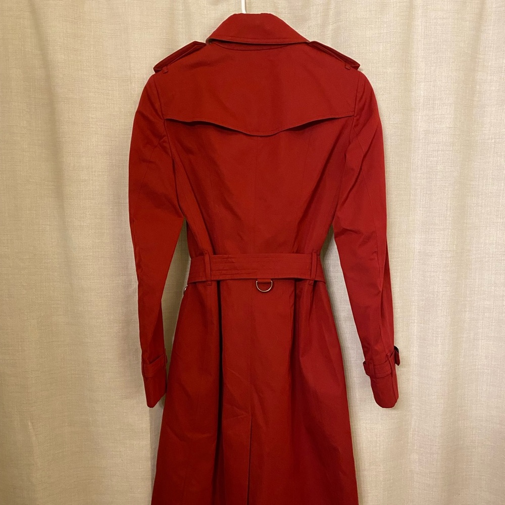 Burberry Heritage Sandringham Trench Coat, Parade Red, Long - Picture 9 of 13